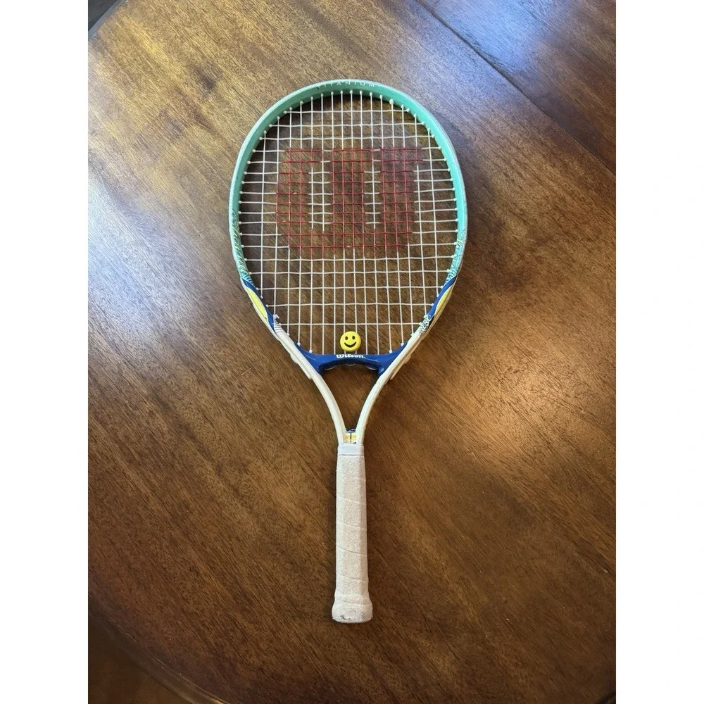 Wilson Venus Titanium Youth,‎ 23' , 3 5/8 grip